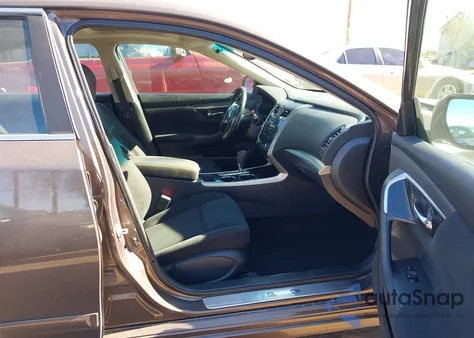 2014 Nissan Altima 2.5 Sv из США, поврежденный, VIN 1N4AL3APXEC113345